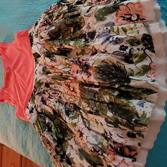Chico's Dresses & Skirts - Skirt set